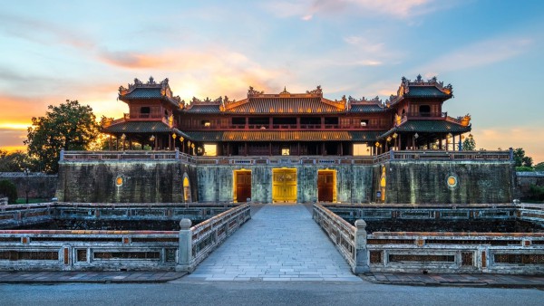 TRANSVIET TOUR SAIGON – DANANG – HOI AN- HUE – HANOI – HALONG 7 DAYS 6 NIGHTS 