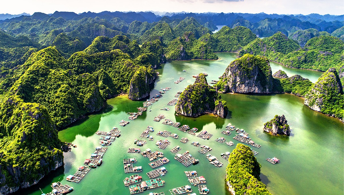 TOUR HA NOI- NINH BINH –TAM COC CAVE -  HALONG BAY CRUISE 5 DAYS 4 NITES 
